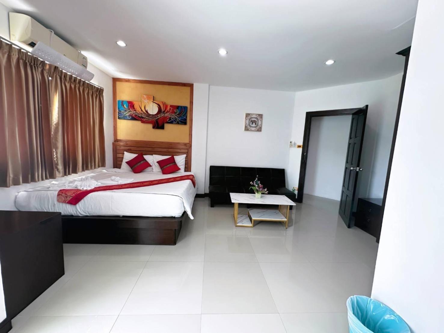 Abby'S House Hotel Patong 외부 사진