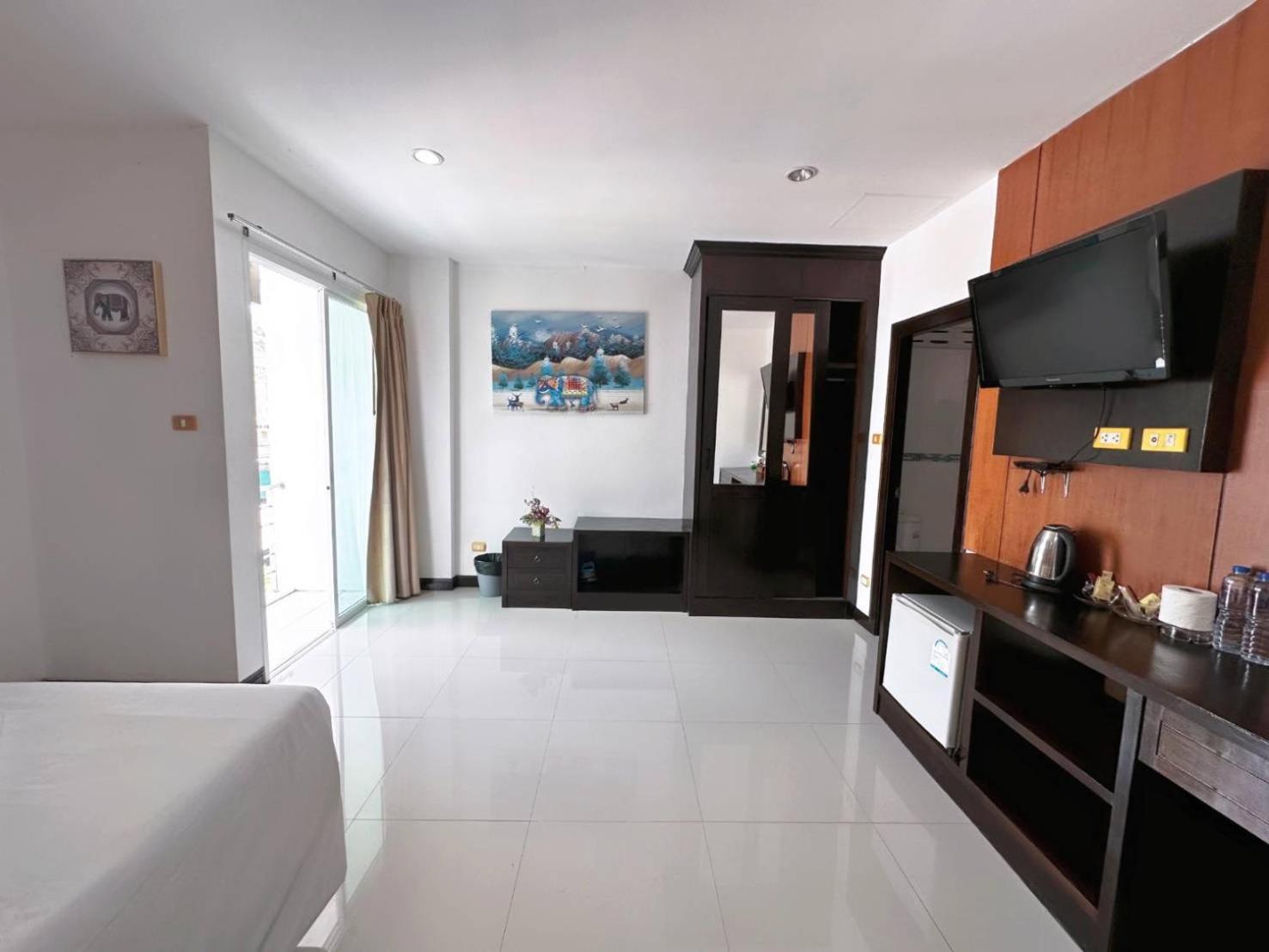 Abby'S House Hotel Patong 외부 사진