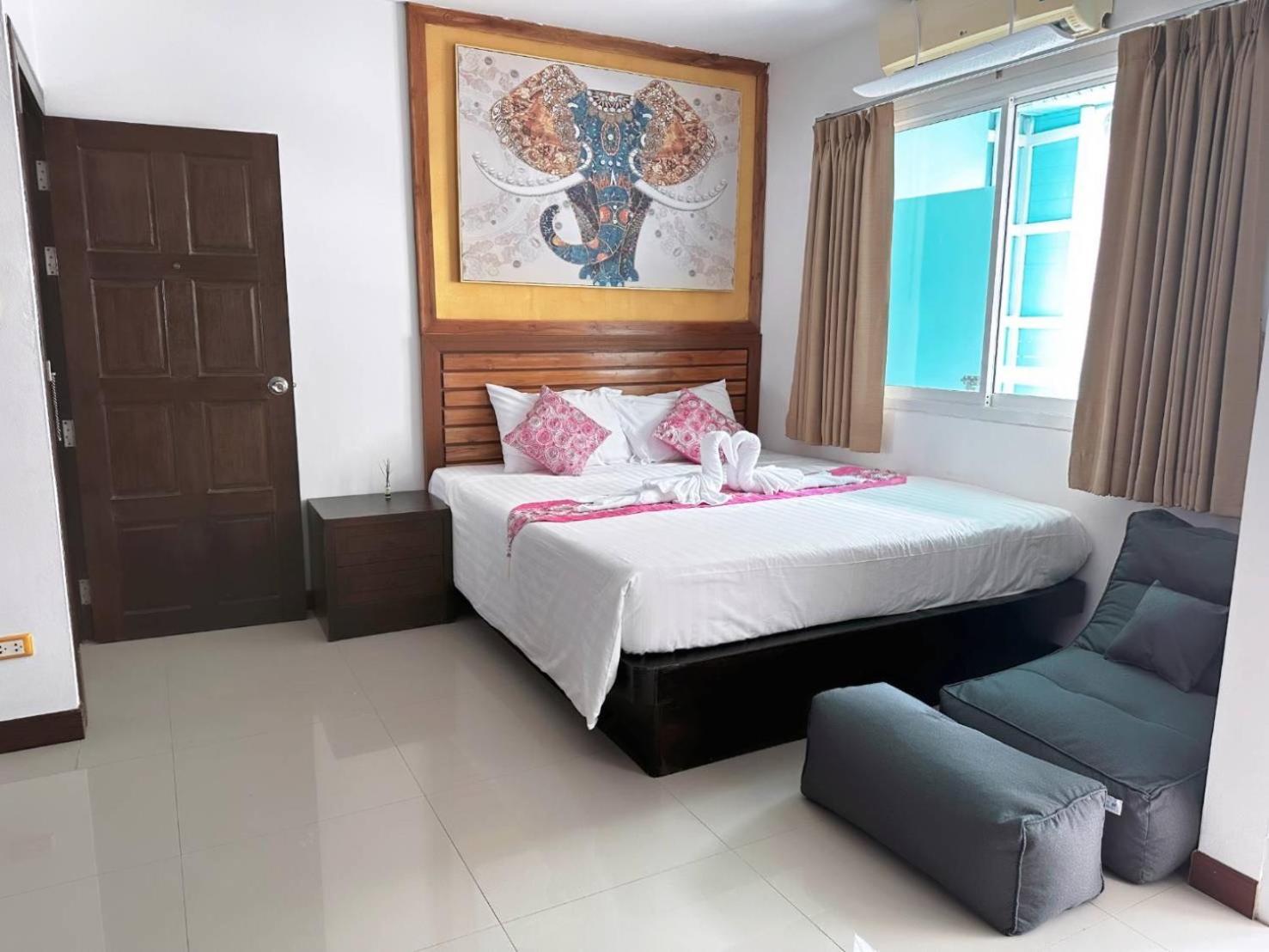 Abby'S House Hotel Patong 외부 사진