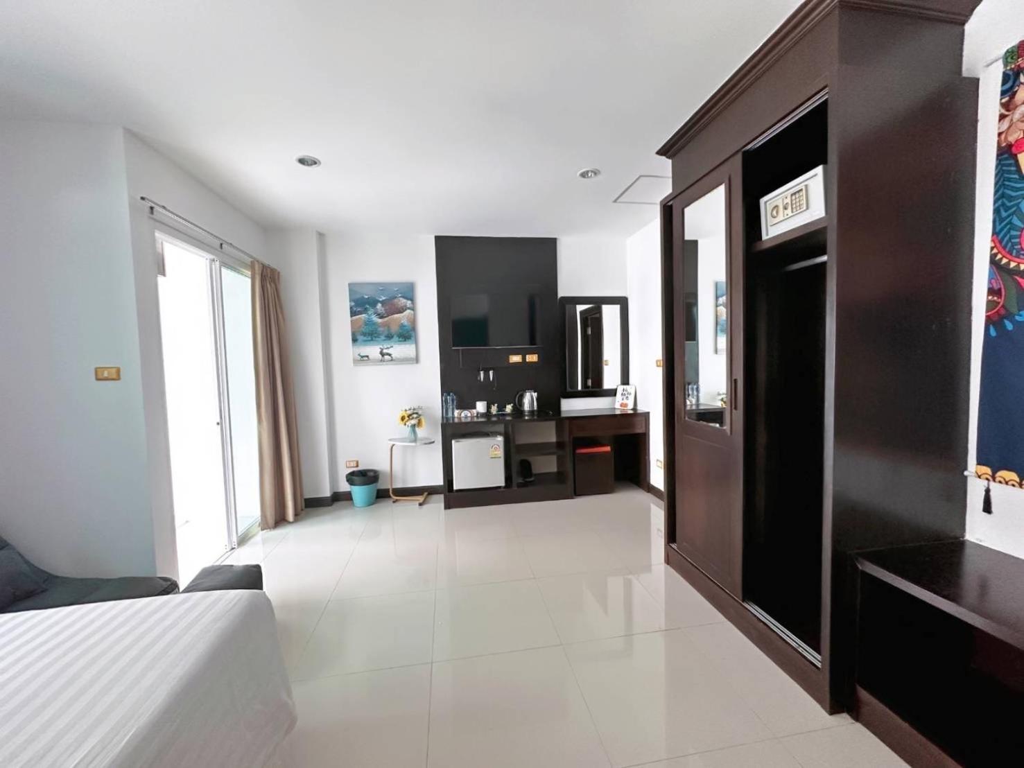 Abby'S House Hotel Patong 외부 사진